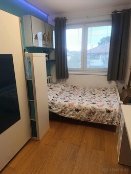 Predám 4-izbový byt v dome s 30m terasou, 2x parkovanie, - 13