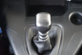 25-PEUGEOT Rifter,2021,nafta,1.5BlueHDI Active Pack,75kW - 13