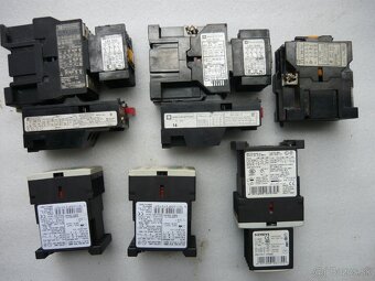 STYKAČ  SIEMENS  a  ABB   cena 4 euro - 13