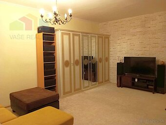 Prenájom: elegantný veľký 1 izb. (51m2) byt vo vyhľadávanej  - 13