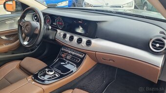 Mercedes-Benz E trieda Sedan 220d 4MATIC Avantgarde - 13