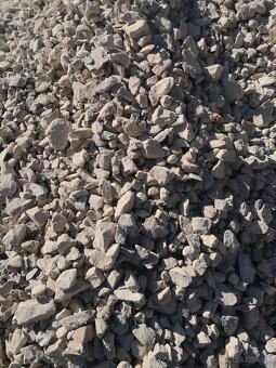 Predaj štrkov,pieskov,kameniva,recyklatov a zeminy - 13