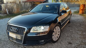 AUDI A8 Long V8-4,2 benzín 246KW - 13