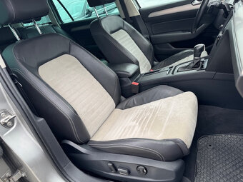 Volkswagen Passat Variant 2.0 BiTDI  Highline 4MOTION - 13