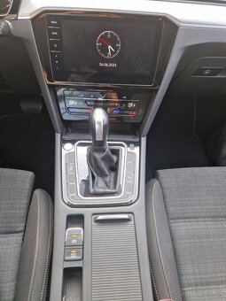 Volkswagen Passat 2021 DSG - 13