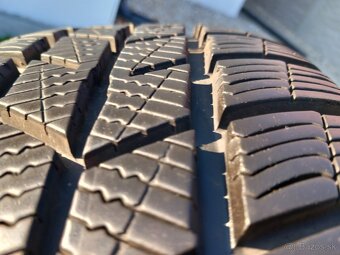 205/55 r16 zimne pneumatiky barum - 13