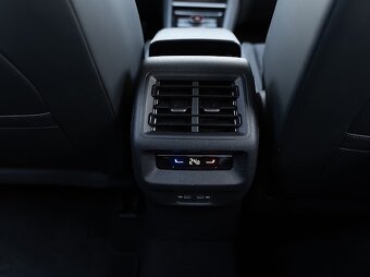 Volkswagen Tiguan 1.5 eTSI Elegance, IQ light  2024 - 13