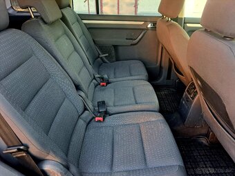 Volkswagen touran - 13