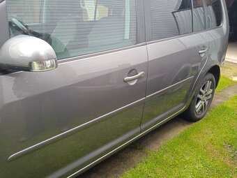 VW Touran 1.9 TDI 77 kW - 13