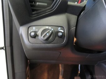 Ford Kuga 1.6 EB,klima,tažné,výhřev - 13