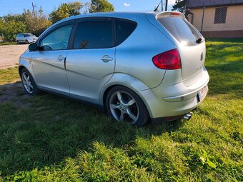 Seat Altea 2.0 tdi 103kw - 13