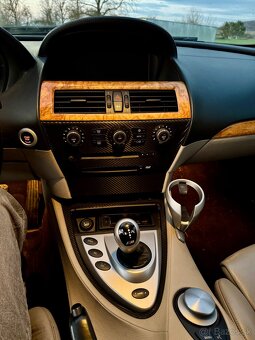 BMW M6 E63 5.0 V10 2006 - 13