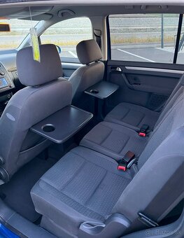 VW Touran 1.9 TDI DSG - 13