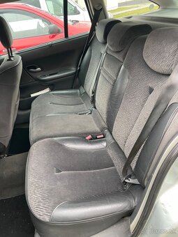 Renault Laguna 1.9dci/88kw/r.v. 2005 - 13