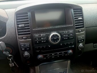 NISSAN NAVARA 3.0DCI - PREDAJ AJ NA SPLÁTKY - 13