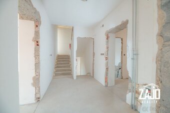 NA PREDAJ | RODINNÝ DOM – TRENČÍN, SOBLAHOV - 13