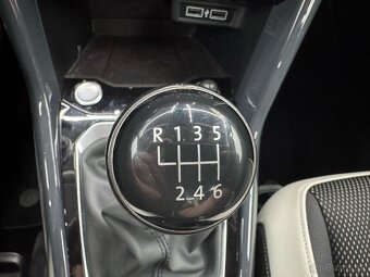 T-Roc 1,5 TSI BMT Sport Benzín M6 Virtual Matrix Od Top  tav - 13