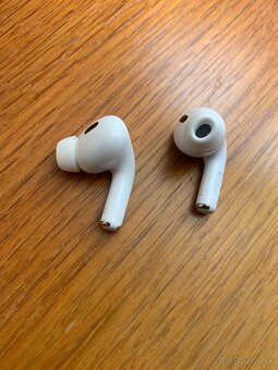 Apple AirPods Pro 2 - 13