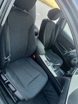 TOP CENA BMW Rad 3 Touring 318d A/T r.v. 2019 - 13