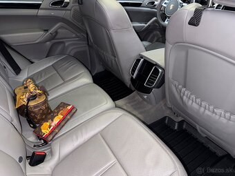 Porsche Cayenne II 3.0 Diesel Platinum Edition II FL - 13
