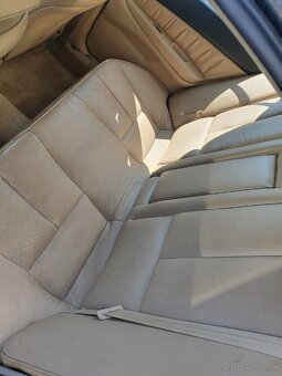 Mitsubishi Galant VIII interiér - 13