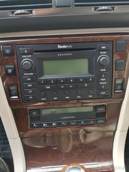 Škoda Superb 2.5 TDI V6 Elegance | 2. majiteľ | - 13