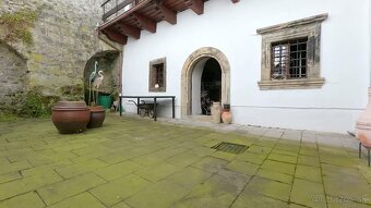 Exkluzívny meštiansky dom v centre Kremnice - 13