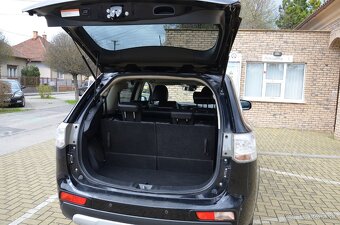 Mitsubishi Outlander 2.2 Diesel, Instyle, Automat,4x4,7sedad - 13