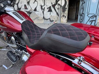 Predám Harley Davidson Street Glide - 13
