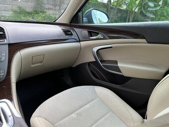 Opel Insignia 2.0CDTi 118kw - 13