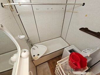 1 izbový byt 43m2,  2x loggia, prenájom,  Levočská, KE - 13