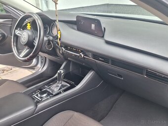 Mazda 3 - 13