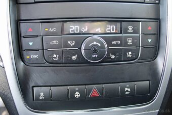 Jeep GRAND Cherokee SRT 6.4. V8 - 13