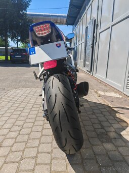 HONDA CBR 1000RR - 13