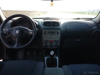 Predám Alfa Romeo 147 1.6 benzín 77kw  r.v.2008 - 13