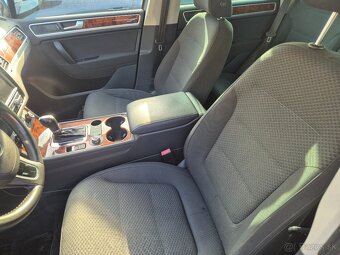 Predam Wv Touareg 3,0tdi 2012 150kw - 13