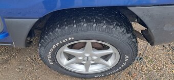 Toyota Rav 4 2,0 benzin 4x4+uzavieka - 13