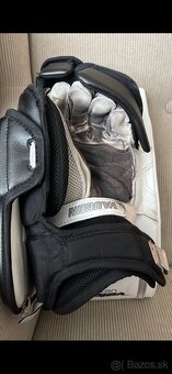 Brankárska hokejová výstroj - 13