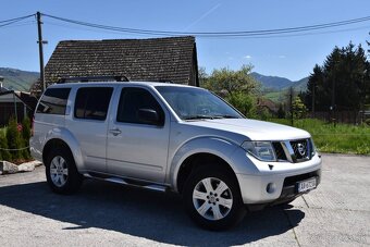 Nissan Pathfinder 2.5 dCi terénne - 13