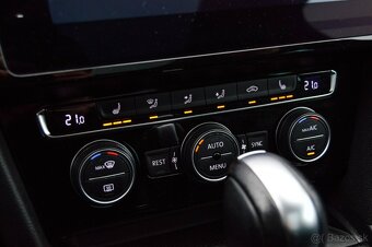 Volkswagen Passat Variant 2.0 TSI Elegance DSG R line - 13