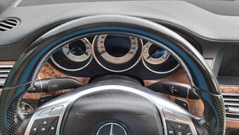 Mercedes CLS 500 V8 4 matic, absolut full vybava, 7 g tronic - 13