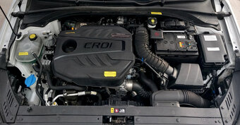 Hyundai i30 CW 1.6Crdi Family r.v.2021 Kúp na Slovensku - 13