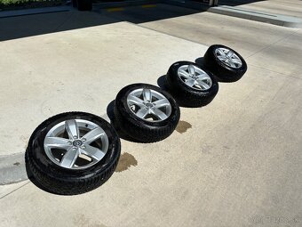 Predám VW TOURAN 2.0 - 13