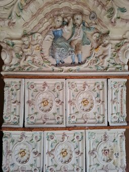 Kachlova pec starozitná, krásná - 13