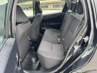 Toyota Yaris 1.0 VVTI Benzin 2013 99.000 km nová STK a EK - 13