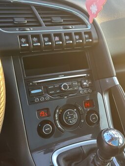 Peugeot 3008 1.6 HDi, 2010 - 13