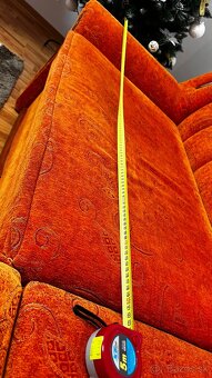 Gaučová súprava 180€ + stolík 30€ - 13