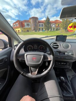 Seat Ibiza Combi 1.2 TSi benzín 77kw 2013 155000 km - 13