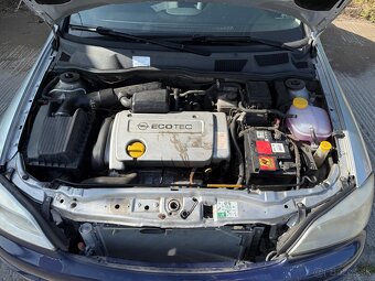 Predám Opel astra G hatchback 1.6 16v 74kw 2003 - 13