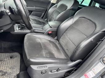 Škoda Superb Combi 2.0 TDI CR 4x4 Elegance DSG - 13